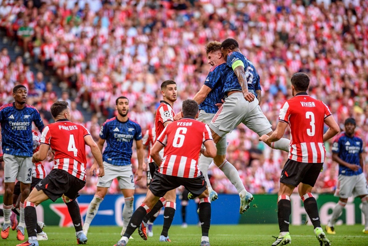 Martinelli e Trossard, protagonisti dalla panchina: i due subentrati firmano nel finale il 2-0 dell'Arsenal sull'Athletic Bilbao nell'esordio in Champions League.