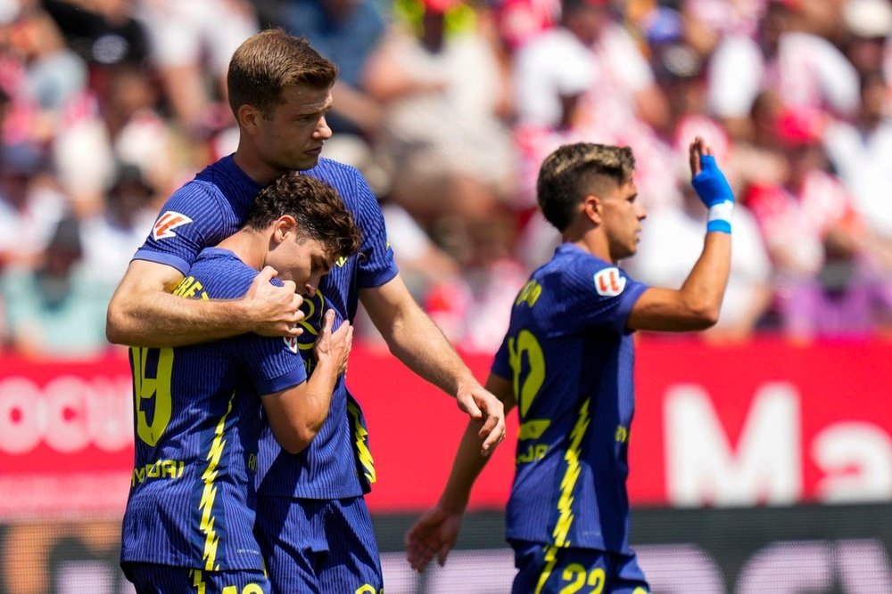 El Atlético se llevó el triunfo de Montilivi. EFE