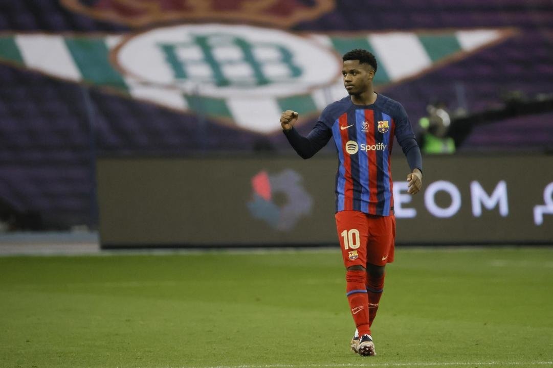 O Barça encara 'El Clásico' com Ansu Fati e sem Lewandowski