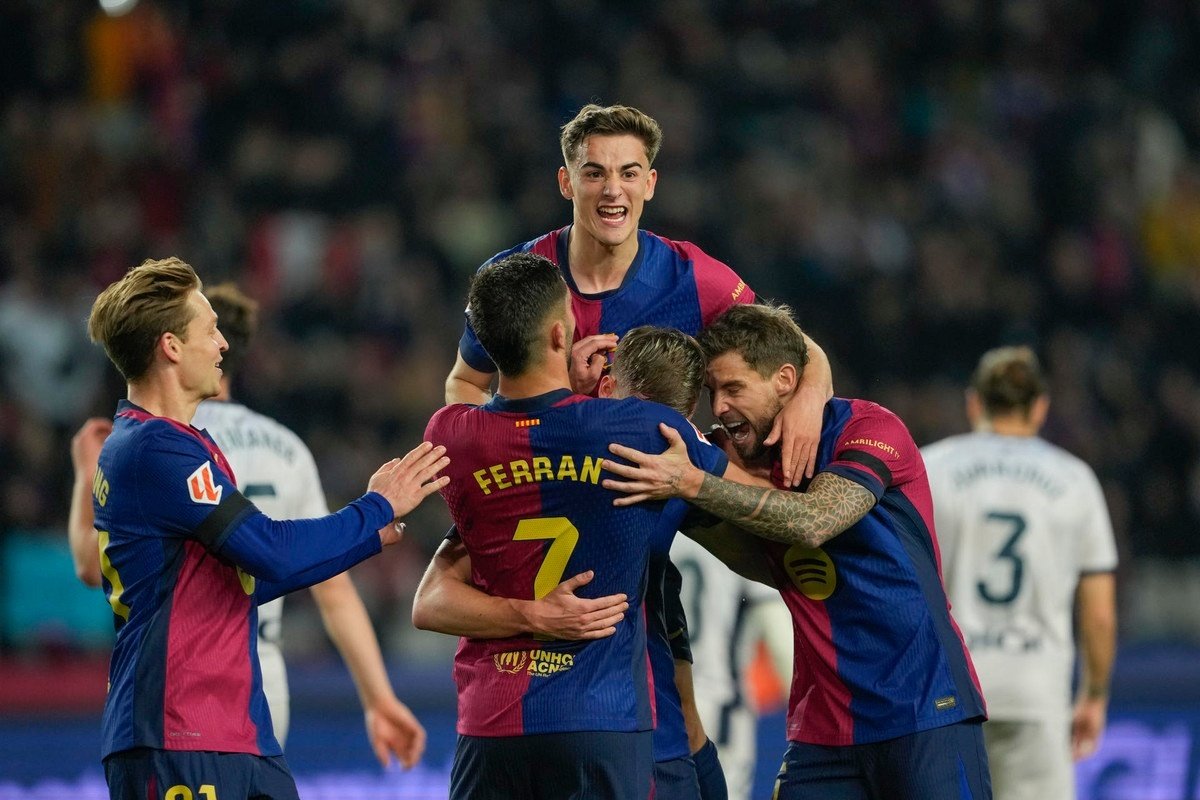 Barcelona bate o Osasuna em disputa pela LaLiga. EFE