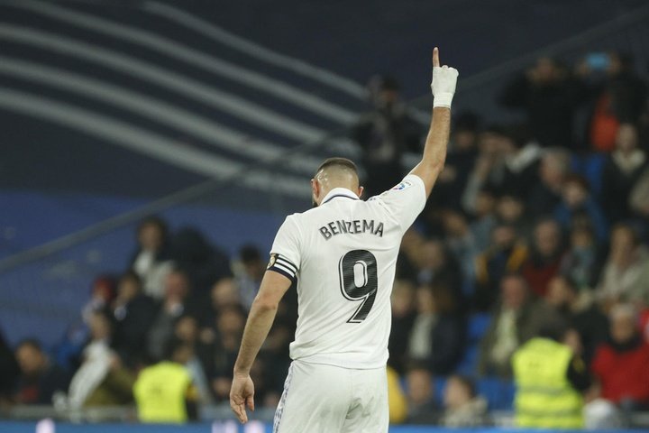 Benzema comanda a goleada do Real Madrid
