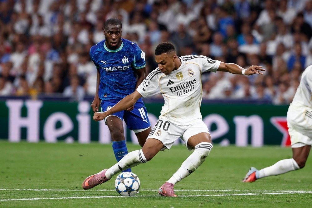 Real Madrid bate o Olympique de Marselha de virada, em estreia na Champions