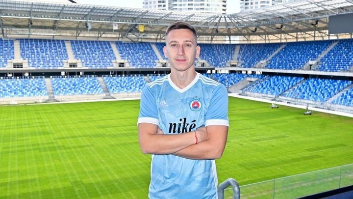 Saponjic rescinde con el Atleti y se marcha al Slovan de Bratislava