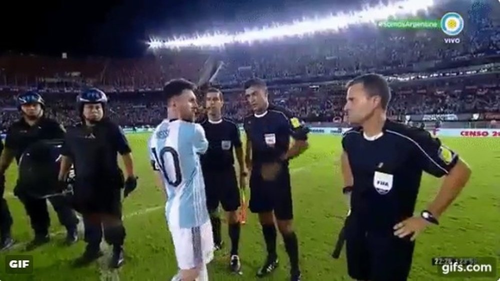 L'attitude de Messi n'a pas plu aux chiliens. Twitter
