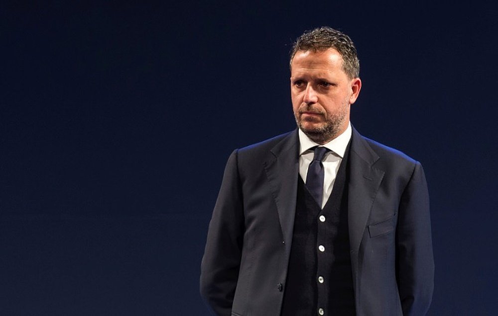 Fabio Paratici would like to see the transfer window suspended. JuventusFC