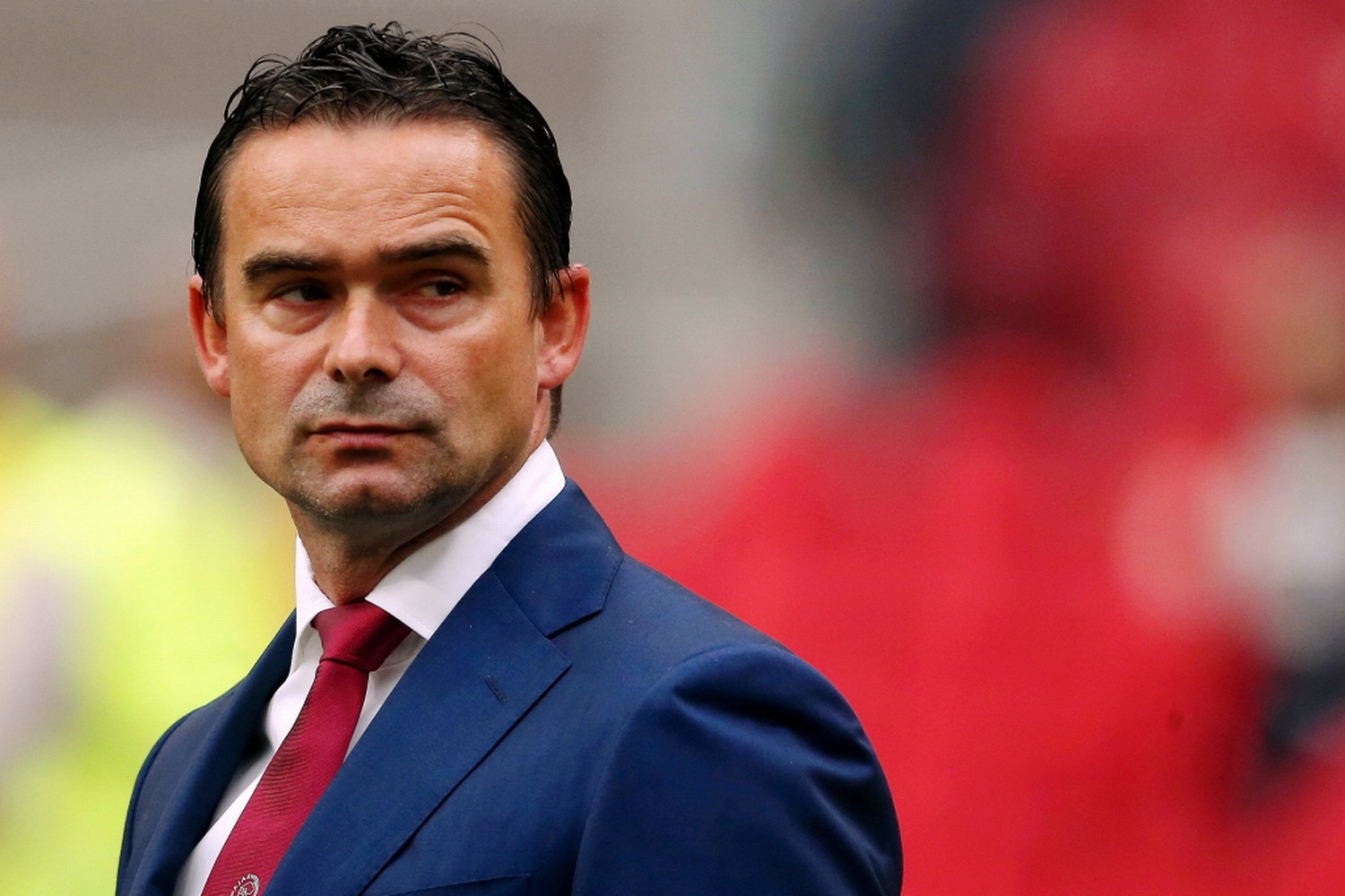 OFFICIEL : Marc Overmars annonce son départ