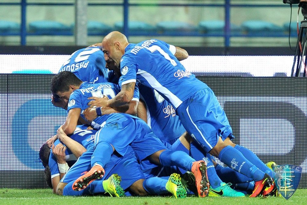 El Empoli celebra su victoria contra el Crotone en la jornada 3 de la Serie A. Empoli