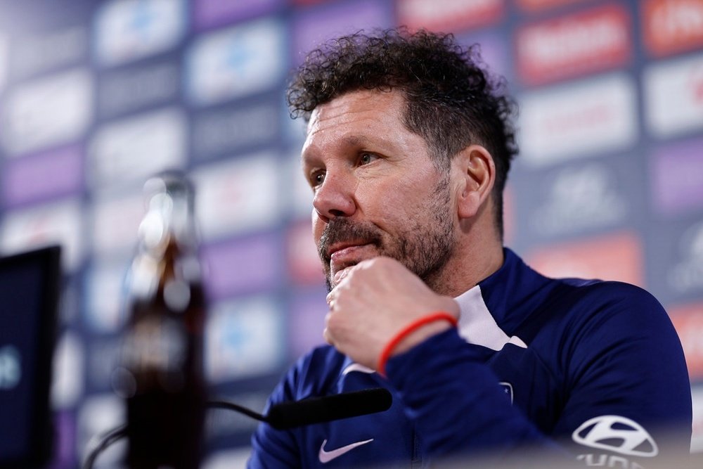 Simeone admitted his side were weak in conceding goals against Almeria. EFE