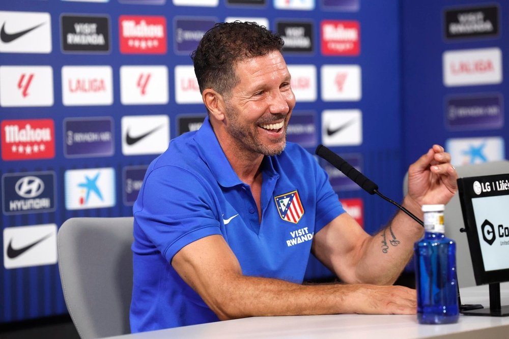 Simeone, before Atleti's match against Espanyol. EFE