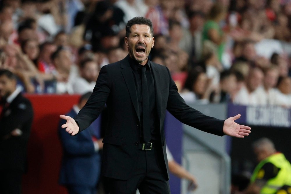 Simeone, contento por el estreno de Julián. EFE