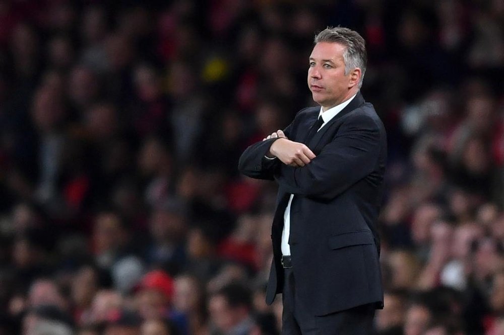El entrenador del Doncaster Rovers se quejó de los árbitros. AFP