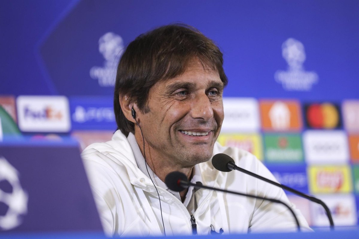 Conte no está de acuerdo con el resultado frente al Sporting CP. EFE