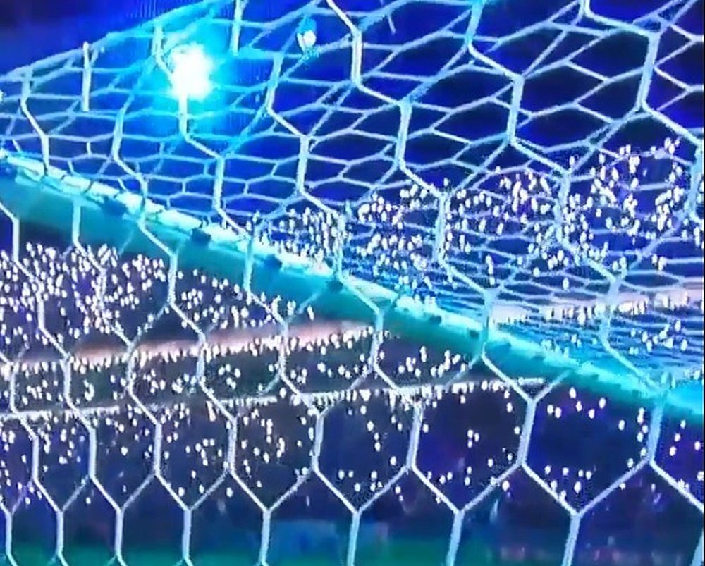 El estadio de Flamengo se quedó sin luz durante el partido ante Vasco da Gama. Youtube