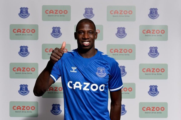 OFICIAL: Doucouré, nuevo jugador del Everton