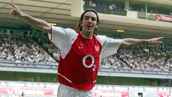 The former 'Gunners' star offered his pearls of wisdom. Arsenal