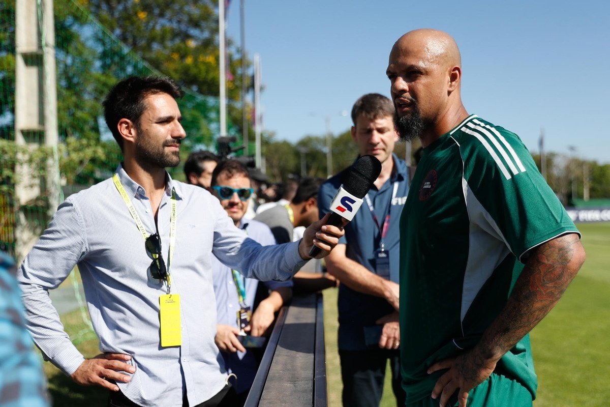 Felipe Melo acredita que o Fluminense pode surpreender o Chelsea. EFE