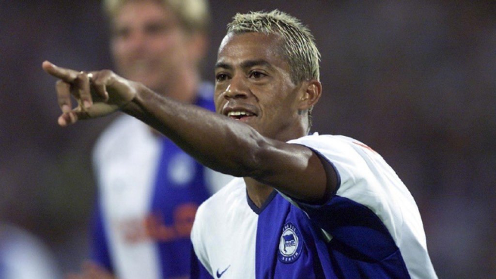 Dois clubes anunciam a contratação do mesmo treinador: Marcelinho Paraíba