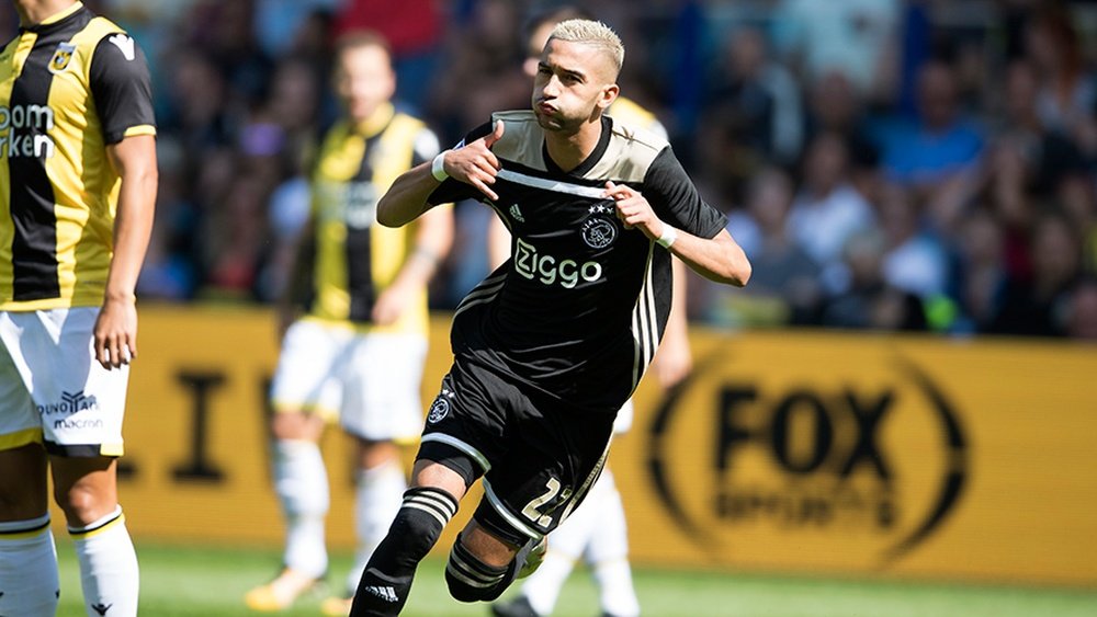 Hakim Ziyech ya lleva un tiempo sonando para salir del Ajax. Ajax/Archivo