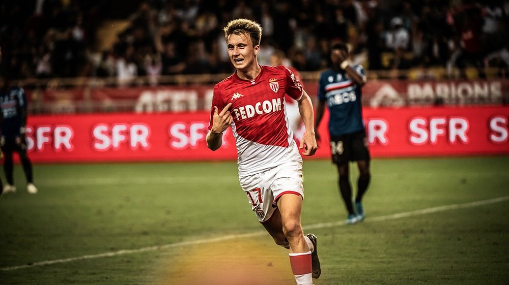 El futbolista del AS Mónaco Aleksandr Golovin celebrando un gol. ASMónaco