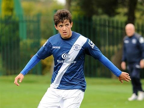 El Birmingham ha cedido al joven internacional sub 19 por Rumanía, David Popa, al humilde Kettering Town.