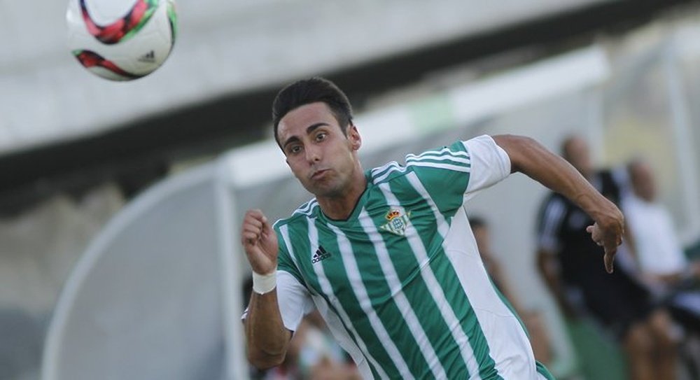 Rafa Navarro ha ampliado su vínculo con el Betis hasta 2020. RealBetisBalompie