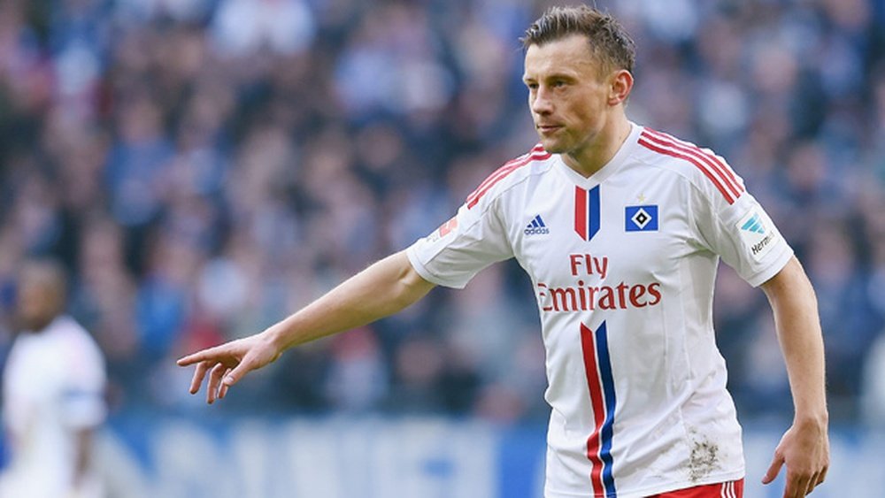 Croatian striker Ivica Olic has announced the end of his career. HSV
