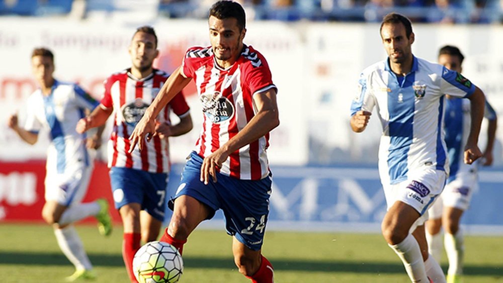 El futbolista del Lugo, Iriome González, en un partido ante el Leganés. CDLugo