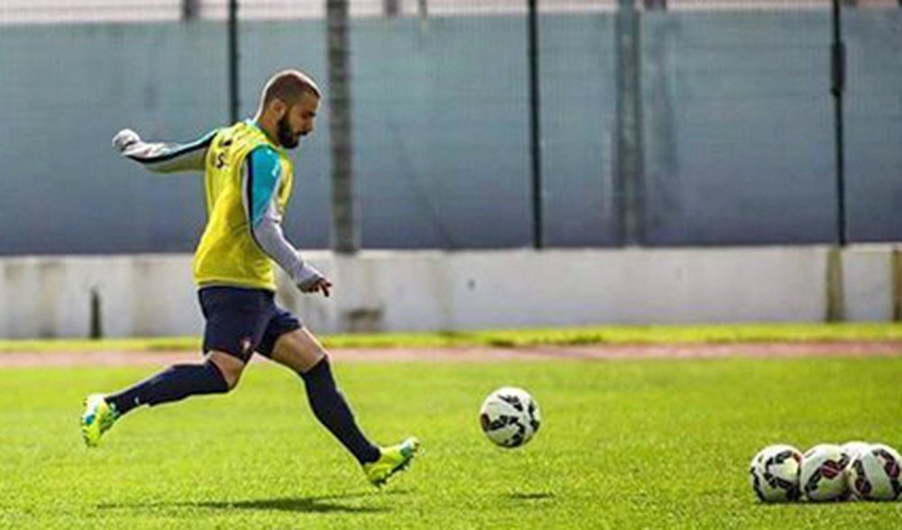 Leandro da Silva voltará ao Porto depois de terminar sua cessão com Paços de Ferreira. Academica-OAF