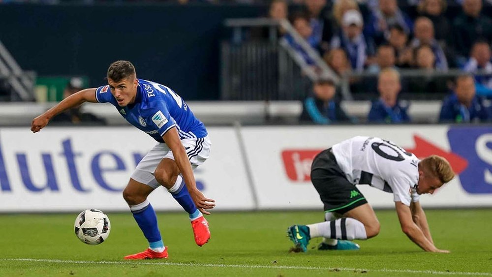 El futbolista austriaco sufre una lesión bastante preocupante. Schalke04