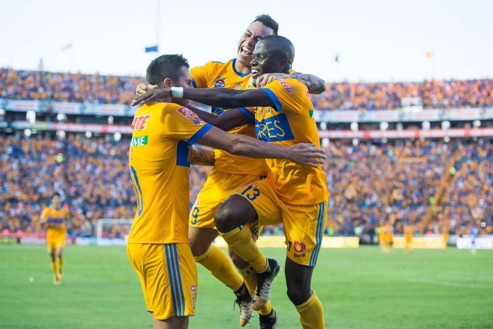 Tigres logró tres puntos vitales. Twitter/TigresOficial