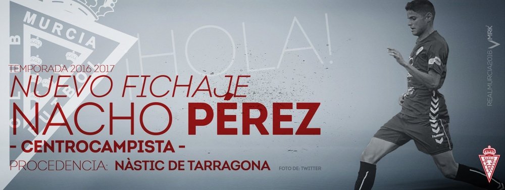 El futbolista Nacho Pérez, presentado como nuevo fichaje del Real Murcia. RealMurciaCFSAD