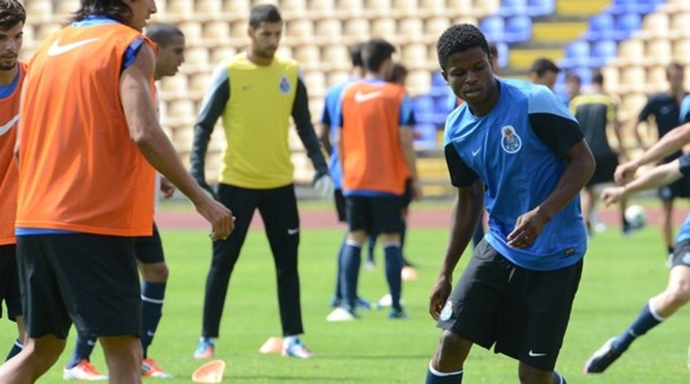 Ricardo Perira sufre una lesión muscular. FCPorto