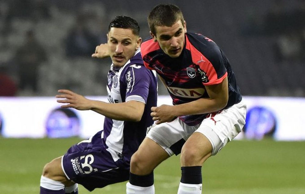Mauro Arambarri habría quedado libre de su vinculación con el Girondins. Girondins