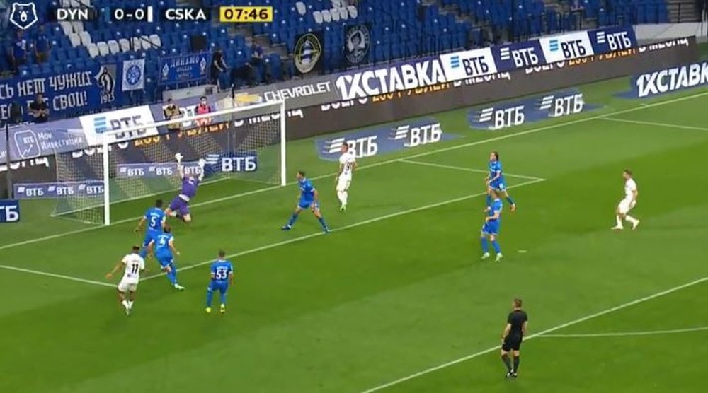 El gol de Chidera Ejuke no sirvió para que el CSKA se llevara el derbi de Moscú. Captura/RussianFoot