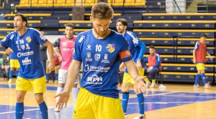 Juan Bolaños renovó y cumplirá siete temporadas en Gran Canaria