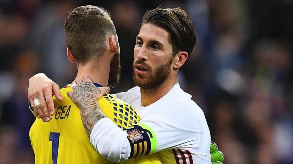 De Gea y Ramos hablaron de un posible fichaje por el Real Madrid. AFP