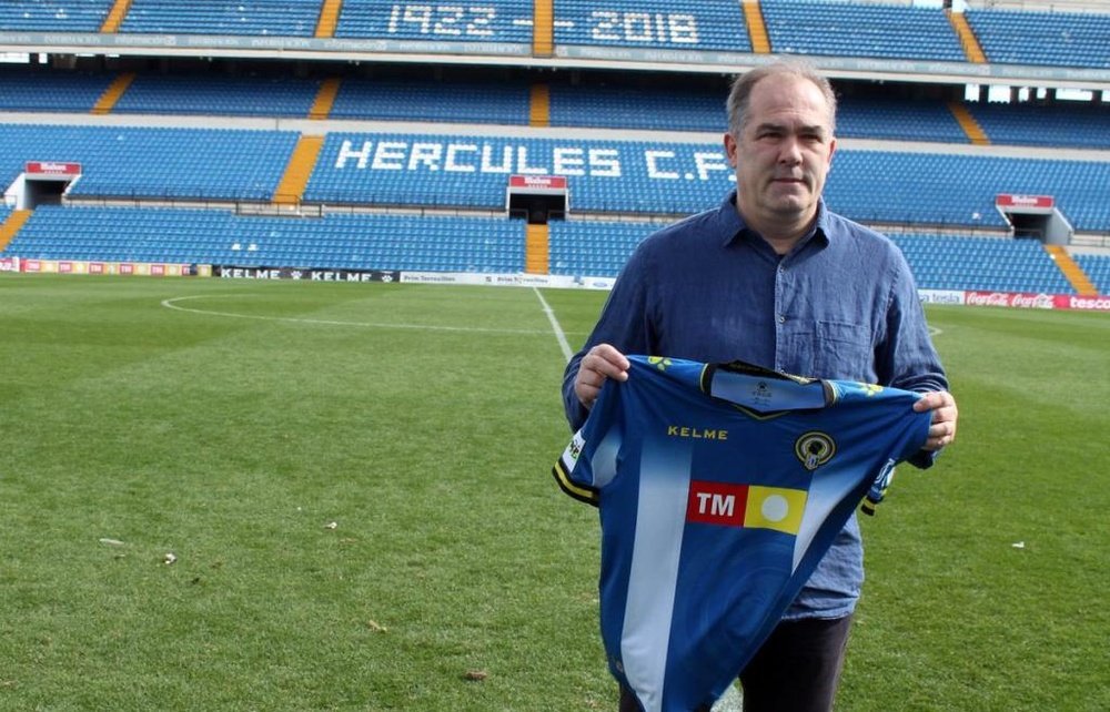 El Hércules presentó a Visnijc como nuevo entrenador. CFHércules
