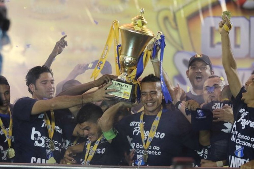 El Honduras Progreso festeja el título de campeón de Honduras. Twitter