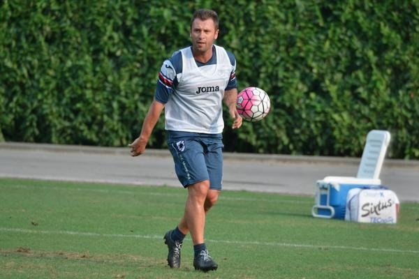 El italiano Antonio Cassano en un entrenamiento. UCSampdoria