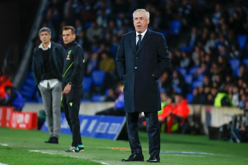 Asencio was substituted affected by death chants. EFE