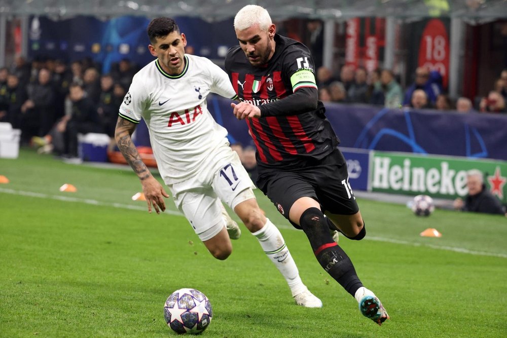 El Milan se impuso por la mínima al Tottenham. EFE/EPA/MATTEO BAZZI