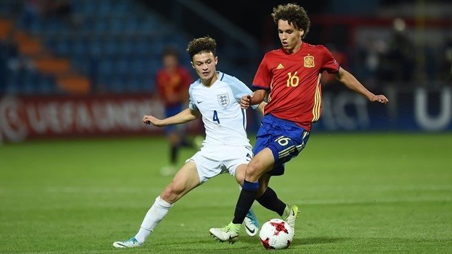 Youngster McEachran travels with Chelsea first team for Vidi clash