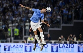 La Lazio, que protagonizó un empate épico en Champions ante el Atlético, continúa alargando su mal inicio de temporada en la Serie A con un 1-1 ante el Monza. Immobile adelantó a los 'biancocelesti', pero Gagliardini igualó el marcador.