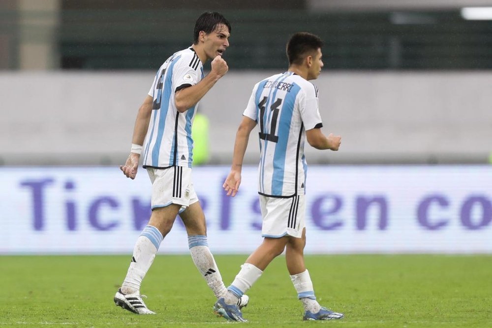 Redondo mantiene el sueño intacto para Argentina. EFE