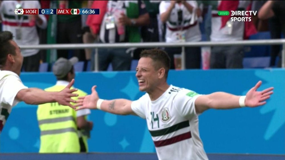 Chicharito anotó el segundo tanto. DIRECTVSports