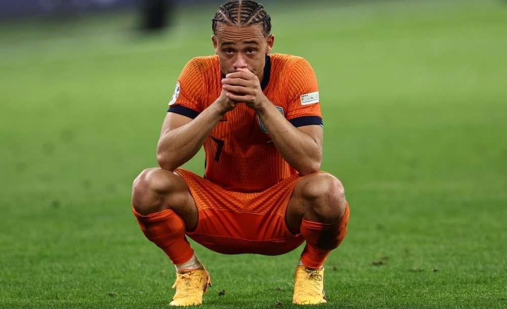 Xavi Simons will not leave Paris Saint-Germain on a permanent transfer. EFE