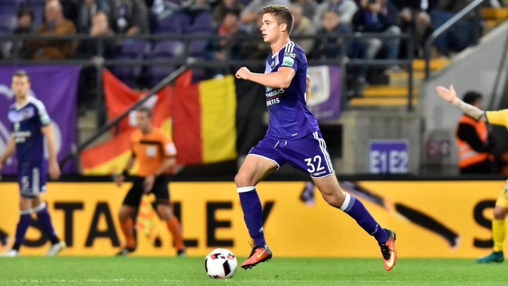 El Anderlecht renueva a Dendoncker. RSCAnderlecht