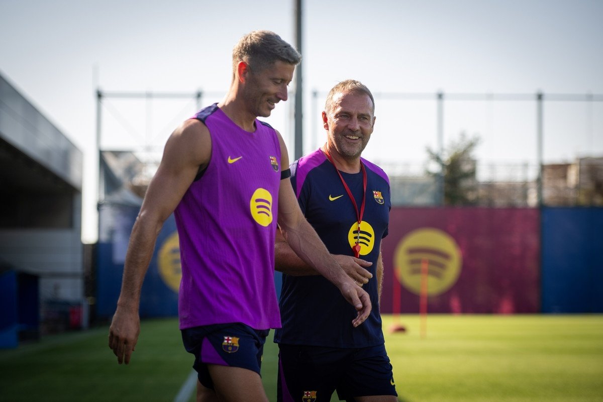 El Barça ya piensa en la gira asiática con la incógnita de Ter Stegen. EFE