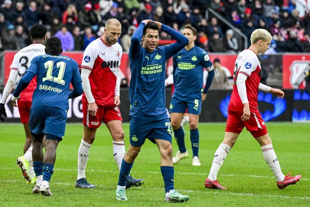 Fin a la prodigiosa racha del PSV: se quedó a solo 2 del récord del Ajax de Cruyff. EFE