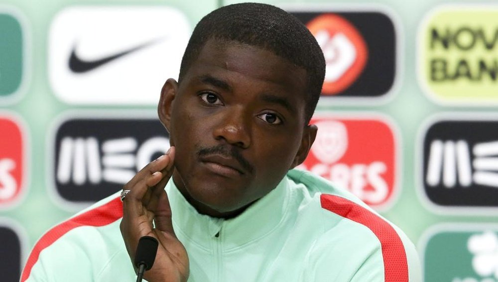 West Ham are in talks with Sporting Lisbon over the transfer of Carvalho. EFE